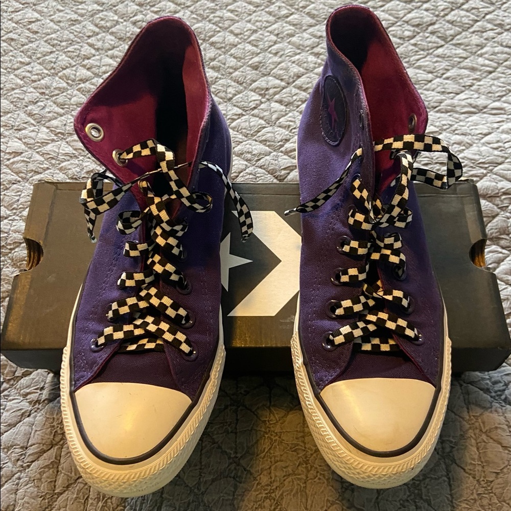 Barely worn like new converse